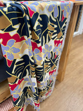 Load image into Gallery viewer, Floral linen viscose