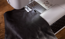 Load image into Gallery viewer, HF37 Strong and tough sewing machine