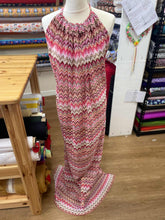 Load image into Gallery viewer, Wave Parade lace