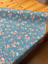 Load image into Gallery viewer, Blue floral cotton poplin
