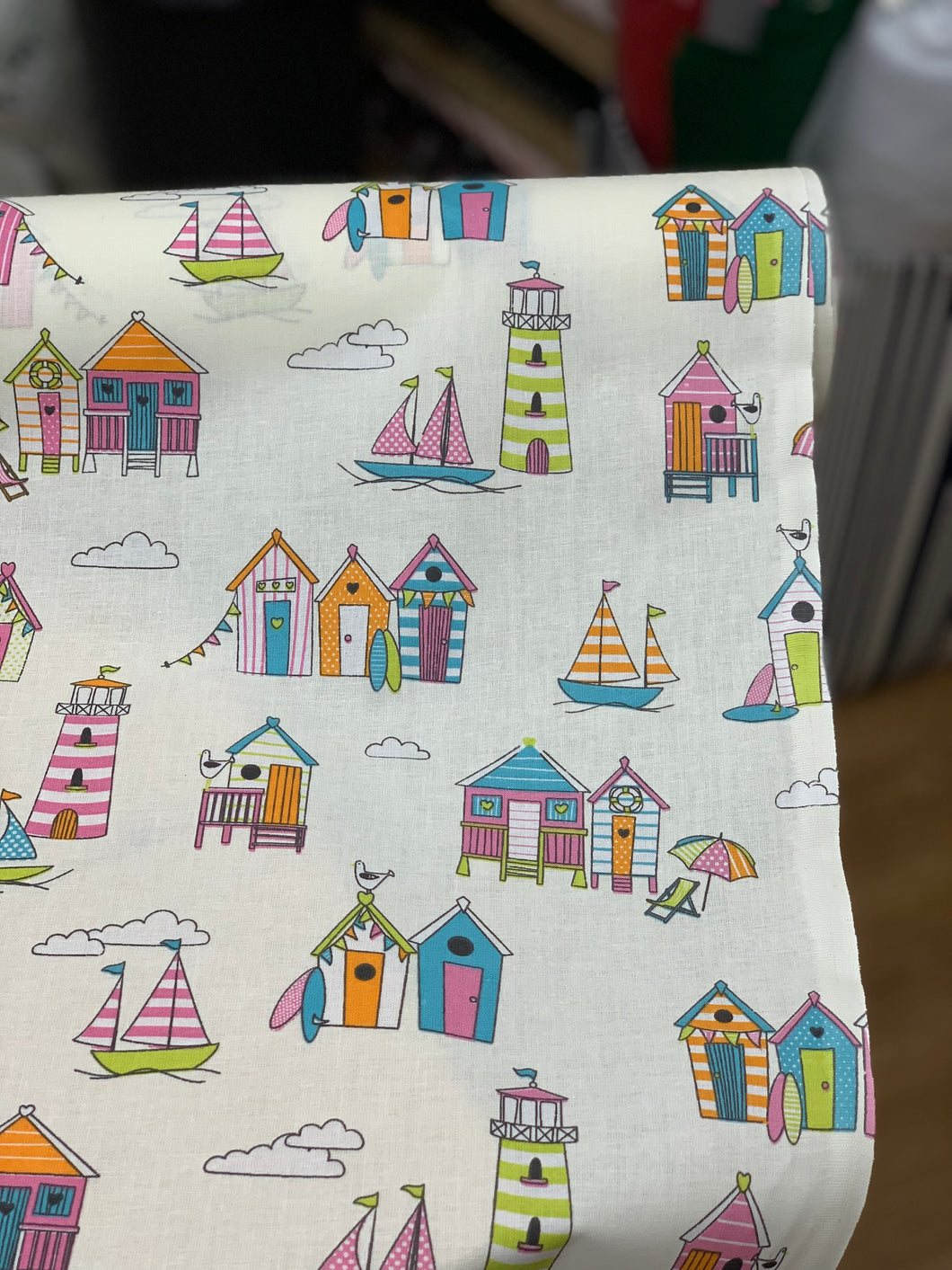 Tutti frutti beach hut cotton