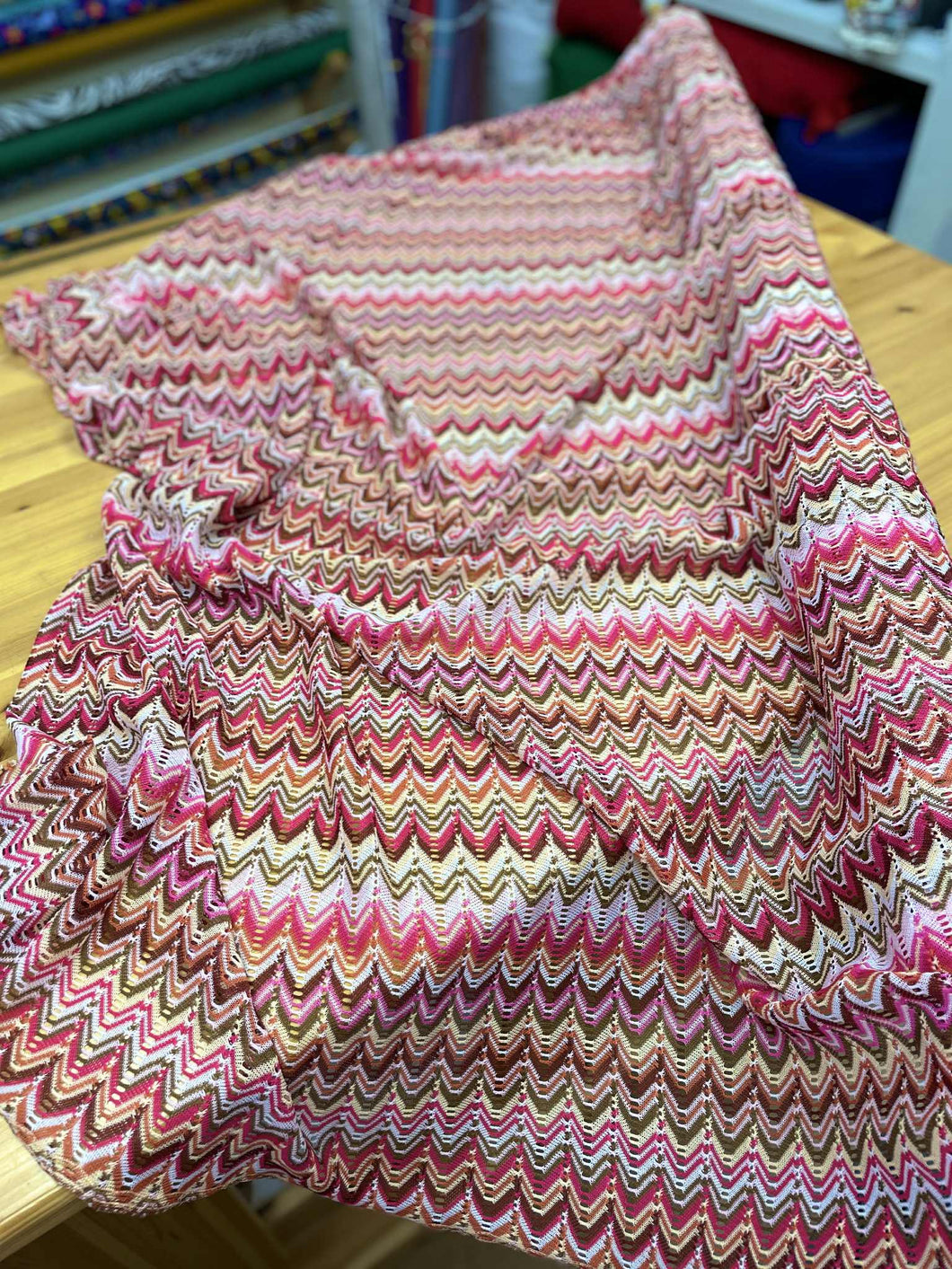 Wave Parade lace